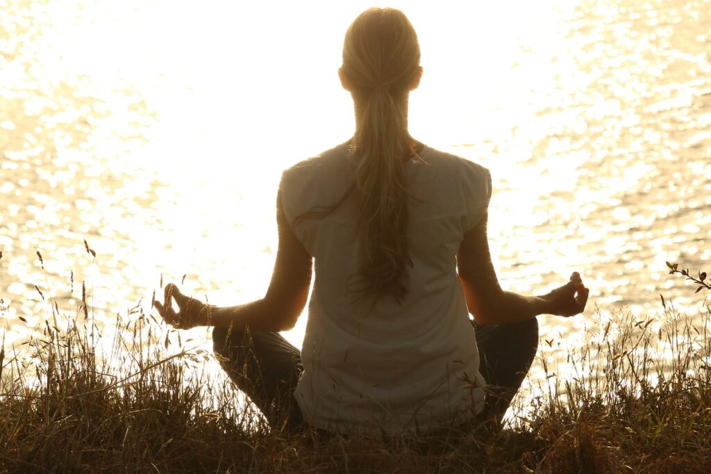 Yoga Aars Og Logstor Tinne Andersen